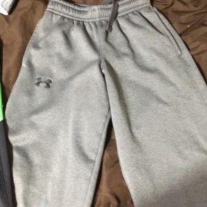 Under armor boy pants